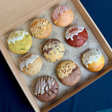 Cargar imagen en el visor de la galería, Caja de 9 Berretes - Recogida en Obrador