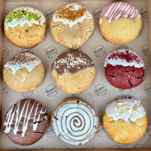 Cargar imagen en el visor de la galería, Caja de 9 Berretes