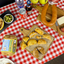 Cargar imagen en el visor de la galería, Caja de 4 Berretes Salados - Recogida en Obrador
