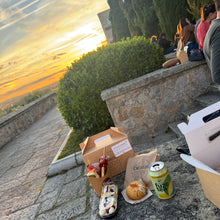 Cargar imagen en el visor de la galería, Visita "Salamanca olvidada" + Picnic Berretes
